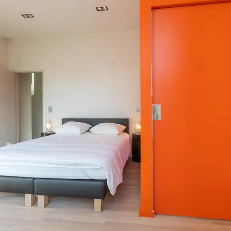 Sunbeach 2 Apartamento *